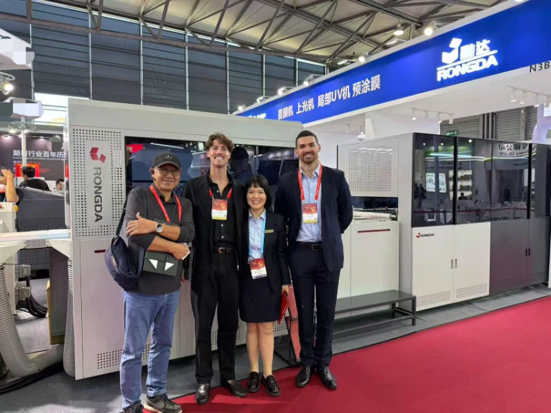 Rongda Packaging at All in Print China 2026: Live Demo av BFM1000 Automatic Case Maker